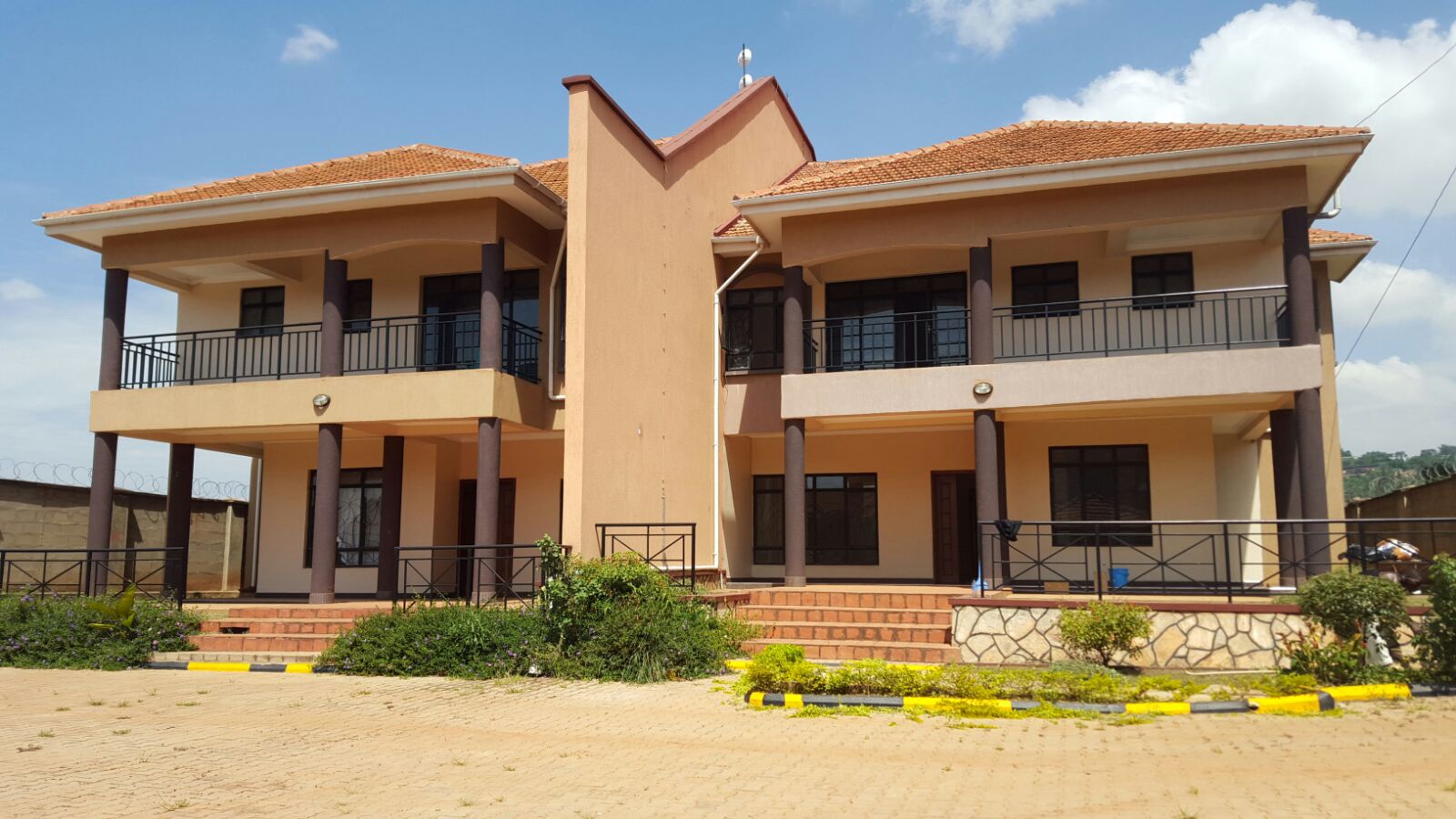uganda-houses
