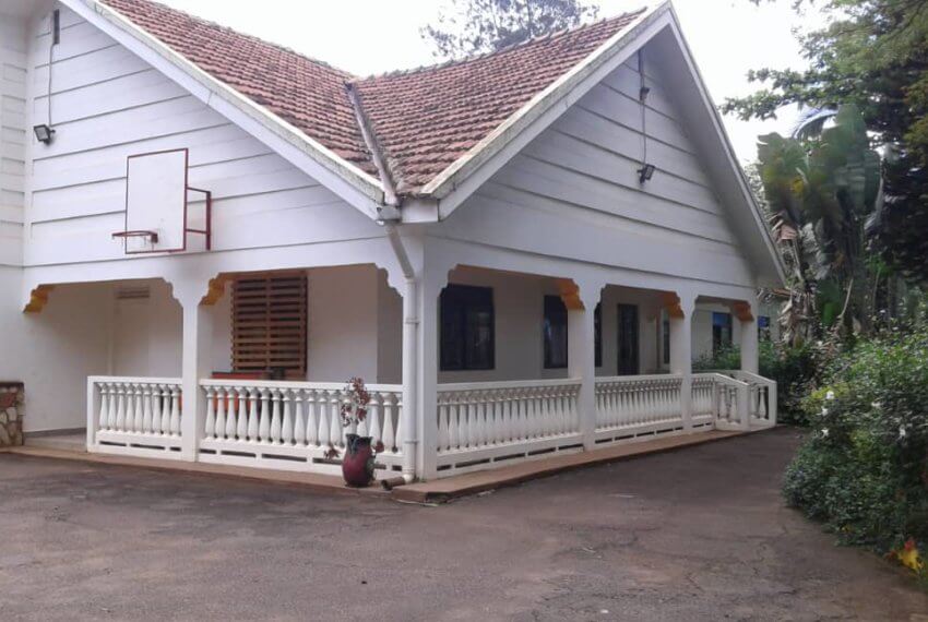 5 Bedroom House for rent in Kololo