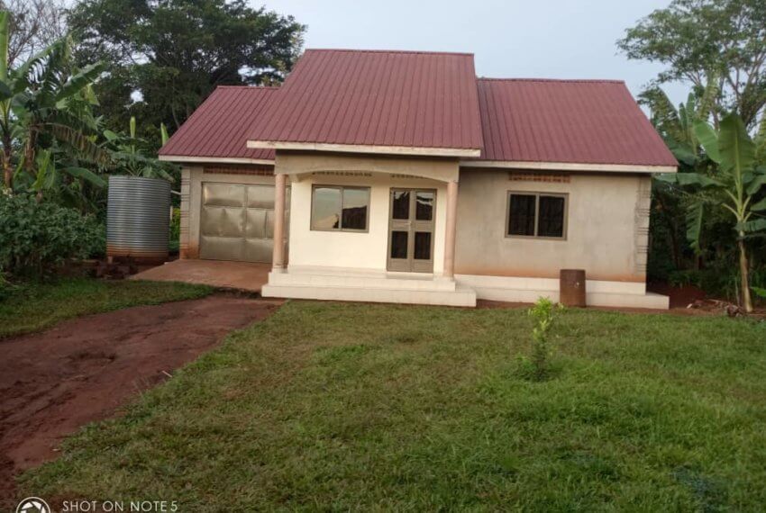 House for Sale in Kira Kikutwe