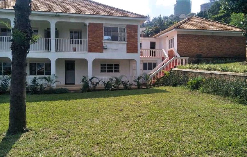 House for sale in Naguru Kampala - 6 bedroom