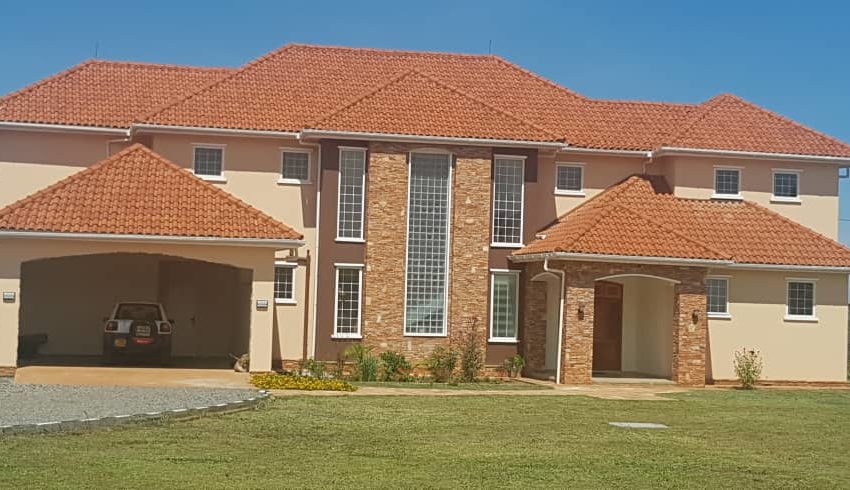 House for sale in Nkumba off Entebbe Road