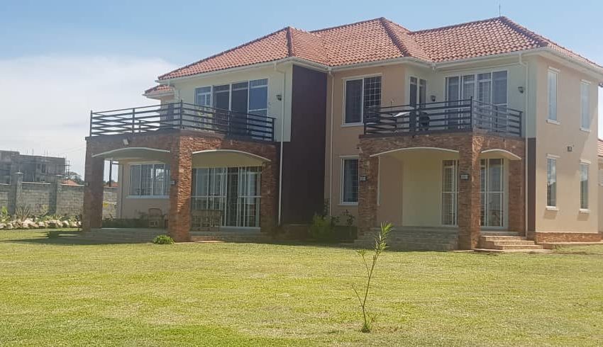 House for sale in Nkumba off Entebbe Road3