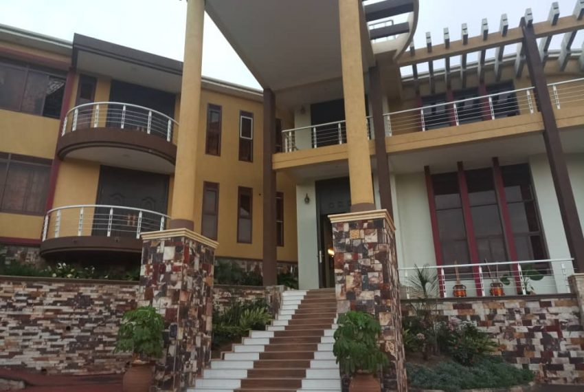 Posh House for Sale in Lubowa Entebbe road 9