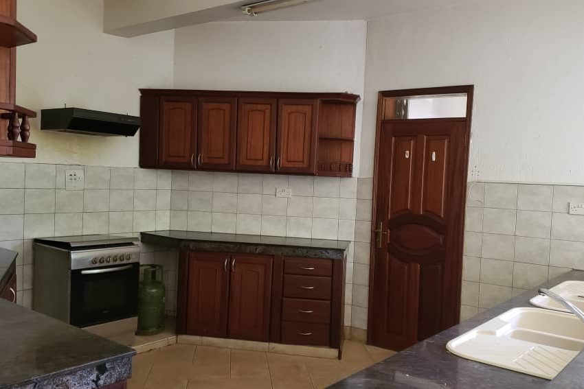 Munyonyo House for rent 3